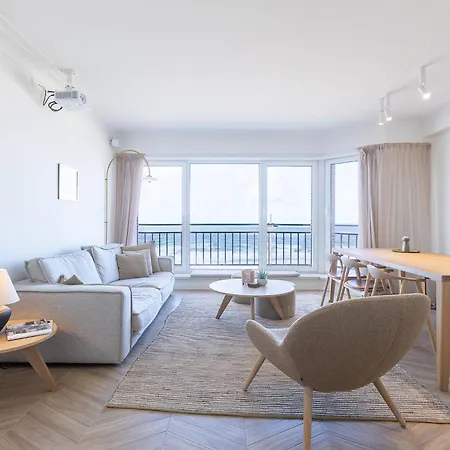 Daire With Magnificent Sea-view Middelkerke